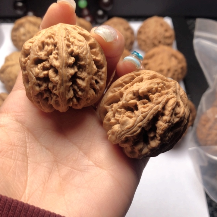 文玩核桃吊坠雲**海粗筋