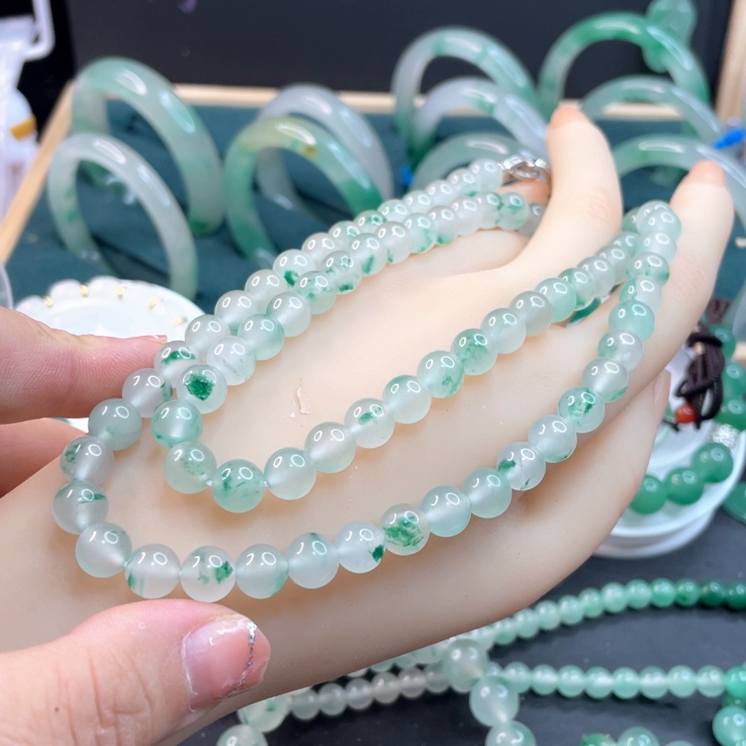 石英质玉未镶嵌项链