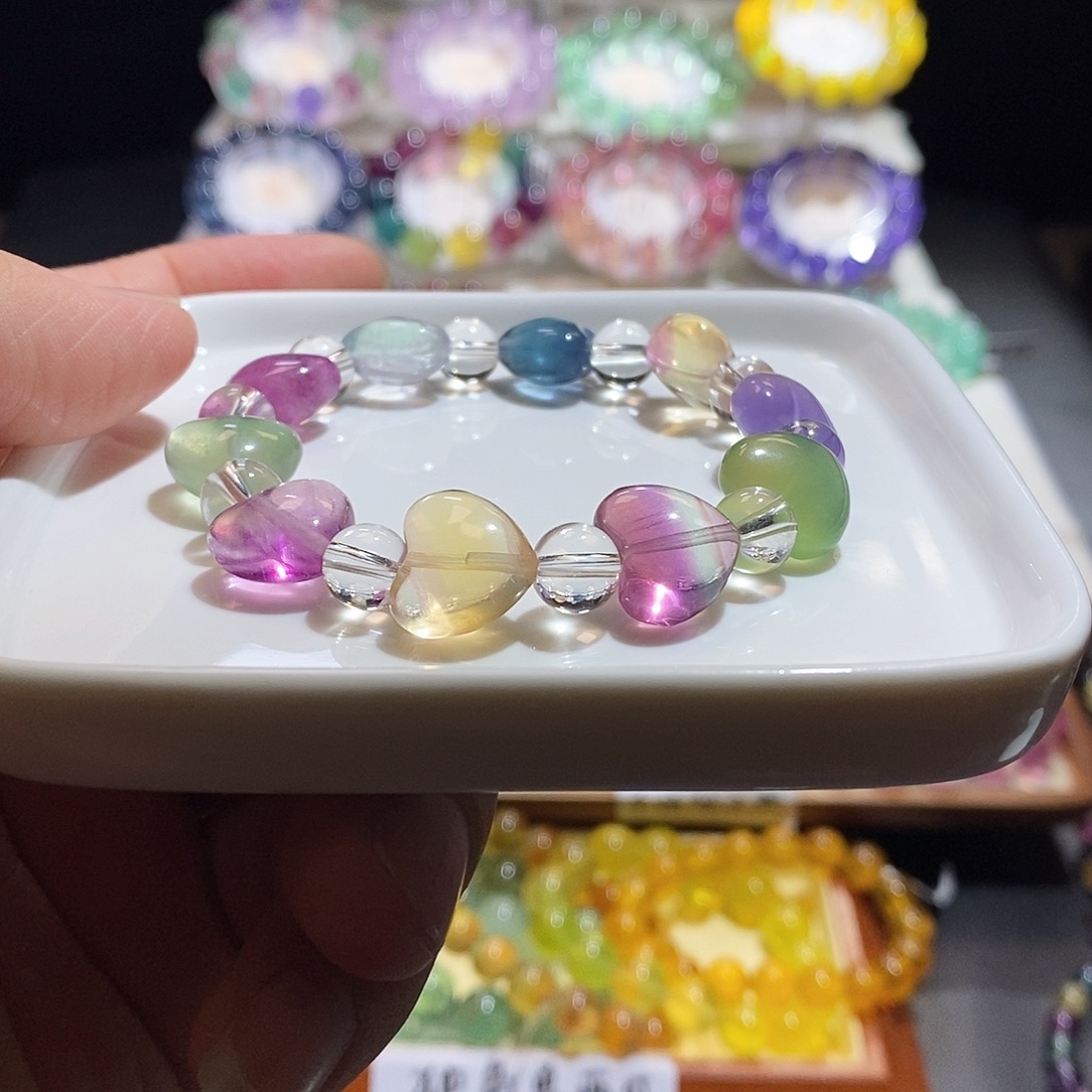未镶嵌萤石手链彩虹渐变爱心14mm