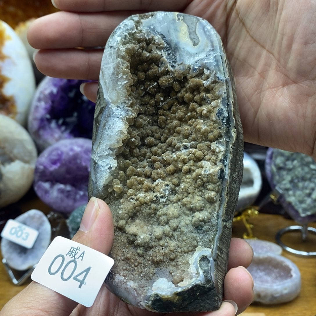 未镶嵌水晶大型摆件（非配饰）