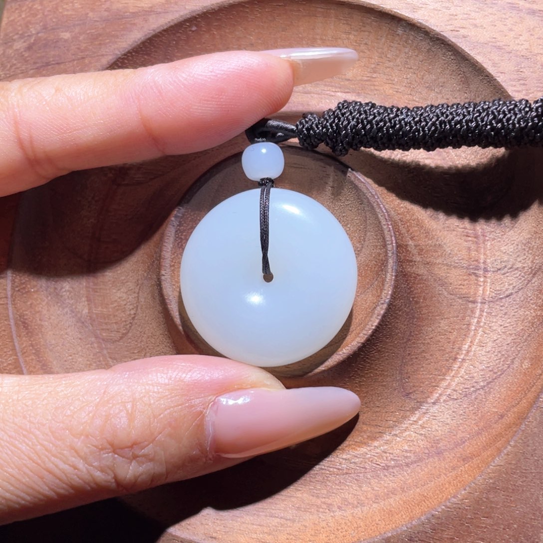 未镶嵌手链和田玉杰*德卡26.3