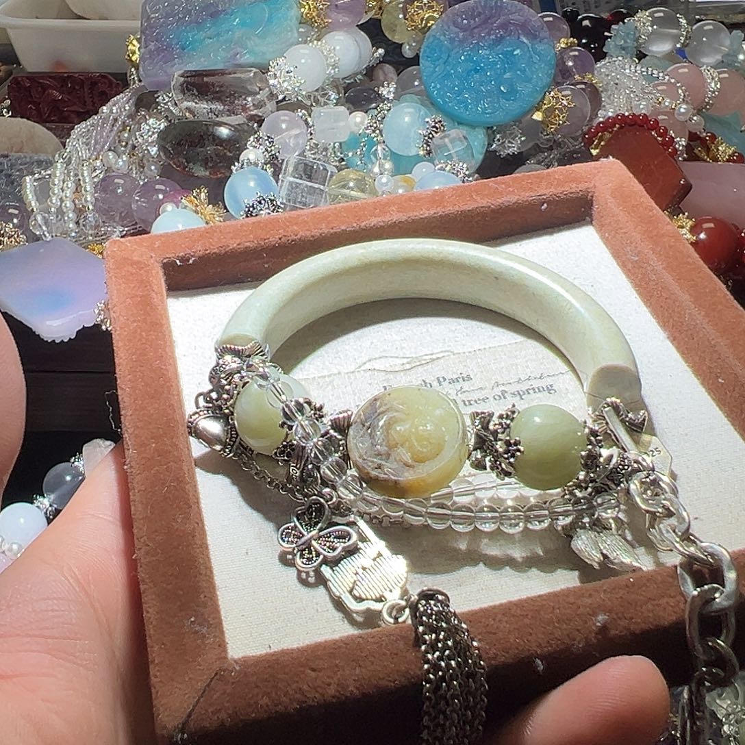 水晶手链未镶嵌水晶手链