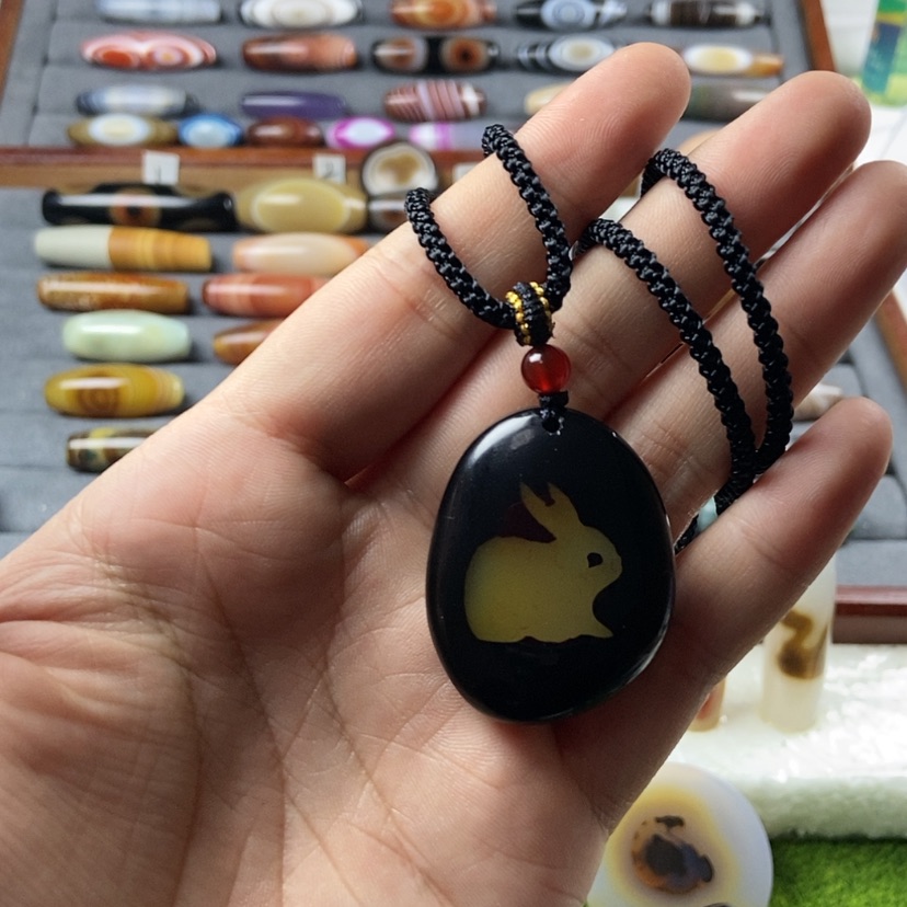 【闪购商品】玛瑙/玉髓颈饰未镶嵌没****事