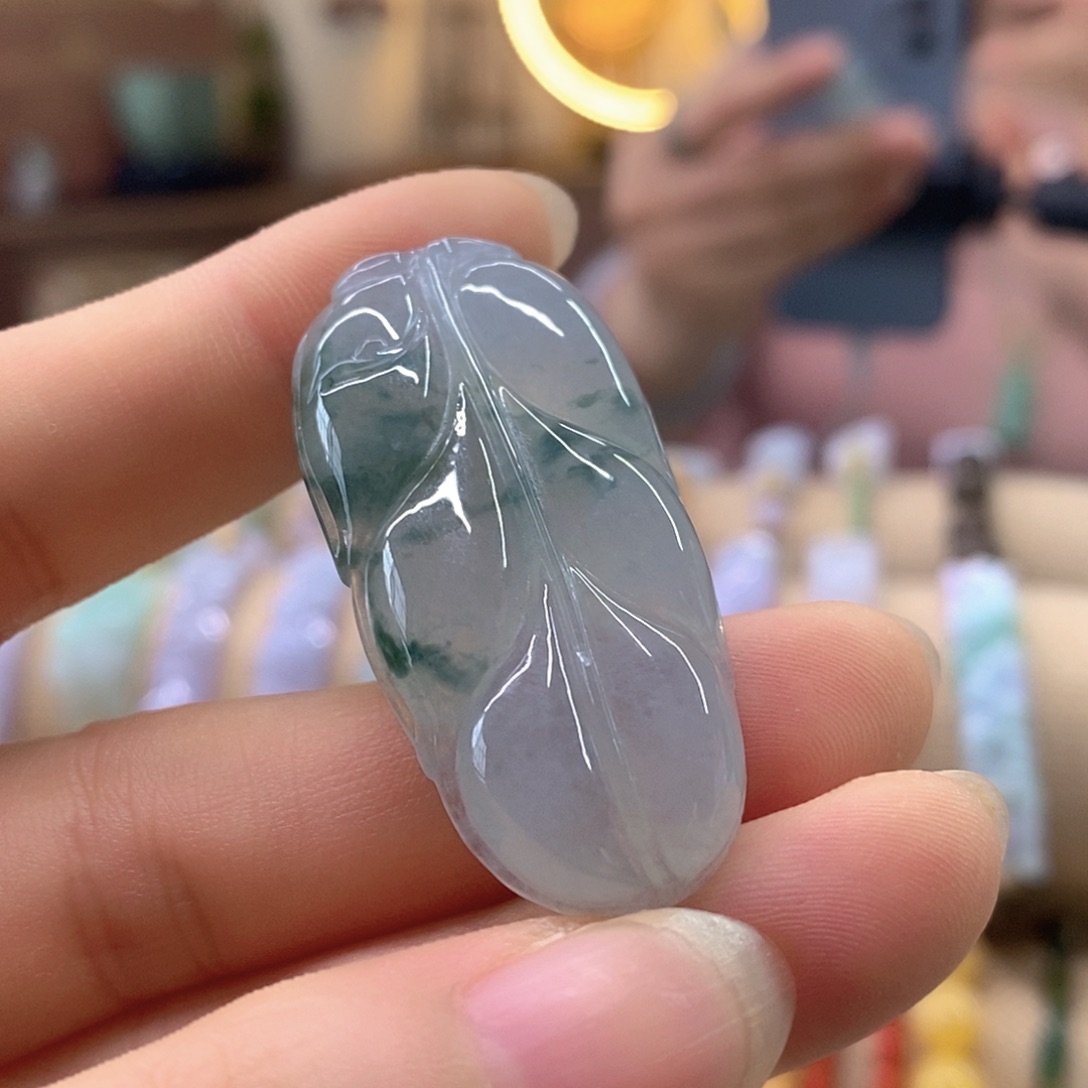 翡翠未镶嵌挂件翡翠挂件