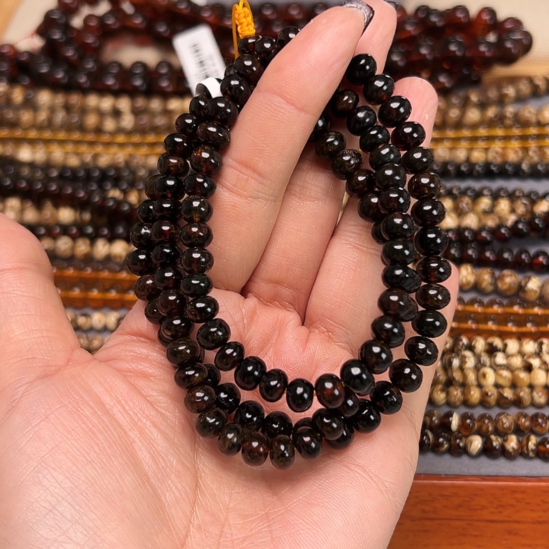 琥珀未镶嵌裸石抚顺琥珀七20647