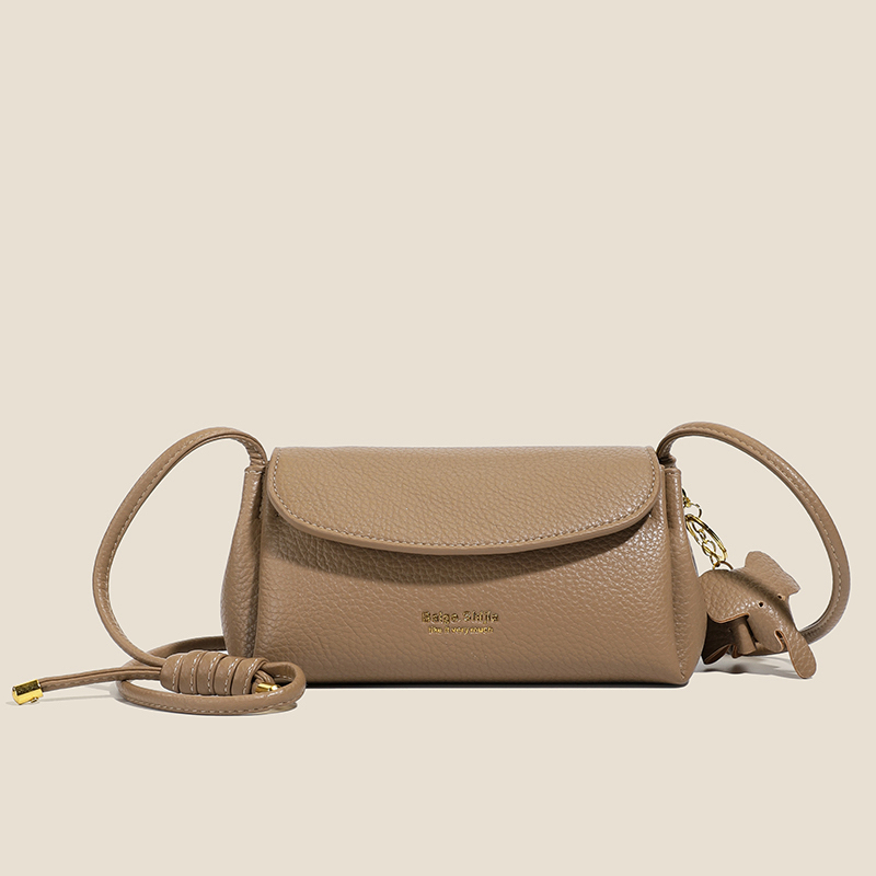 【送小象挂件】新款轻奢百搭高级感气质时尚斜挎女士包8562浅咖