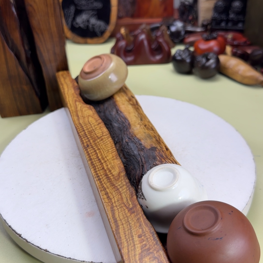 大果紫檀（缅甸花梨）无*