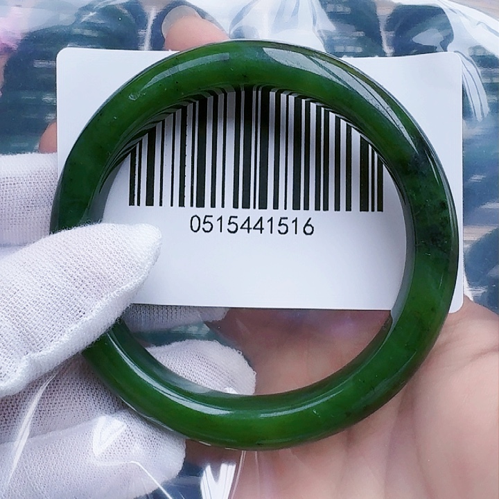 和田玉（碧玉）手镯未镶嵌包容58