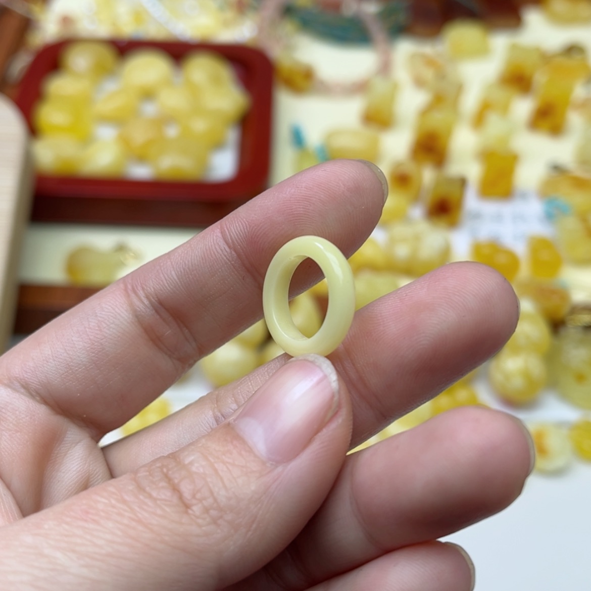 【闪购商品】蜜蜡裸石未镶嵌配饰