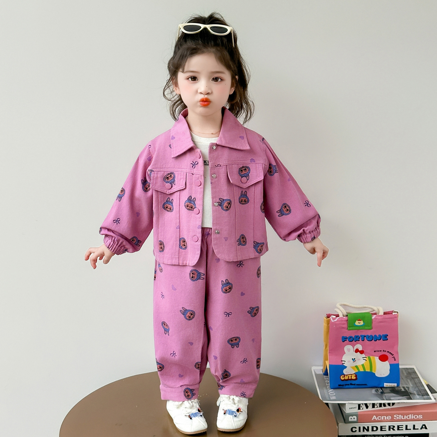女童牛仔外套套装春秋薄款2025新款儿童时髦秋季小女孩炸街两件套
