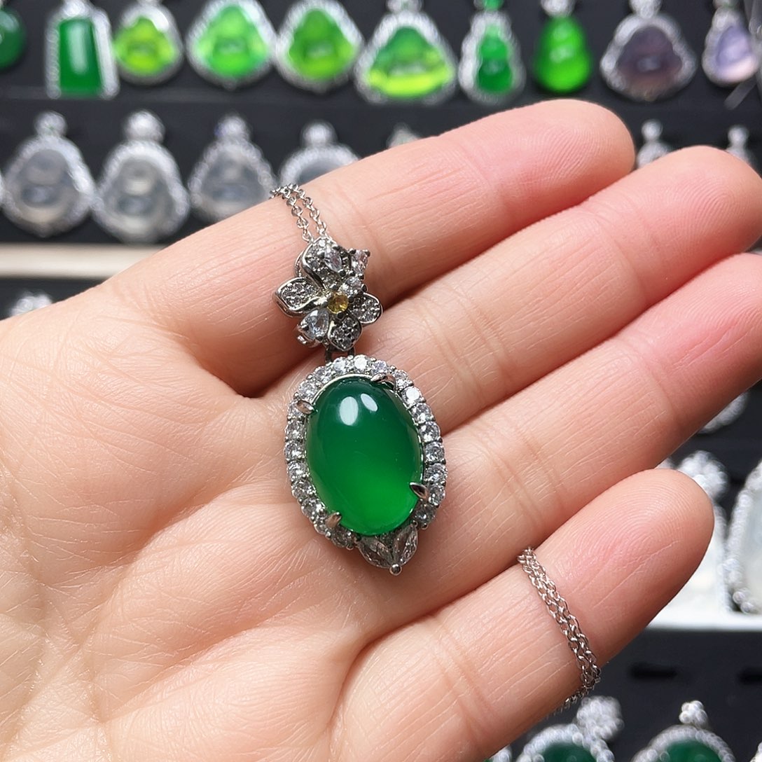 玛瑙/玉髓颈饰合金有纹路