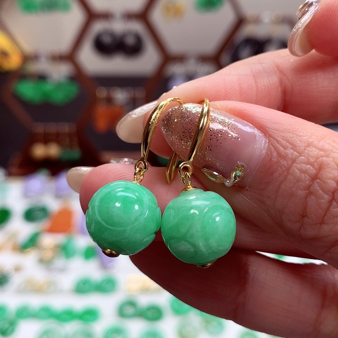 翡翠耳饰银S925镶嵌天然翡翠