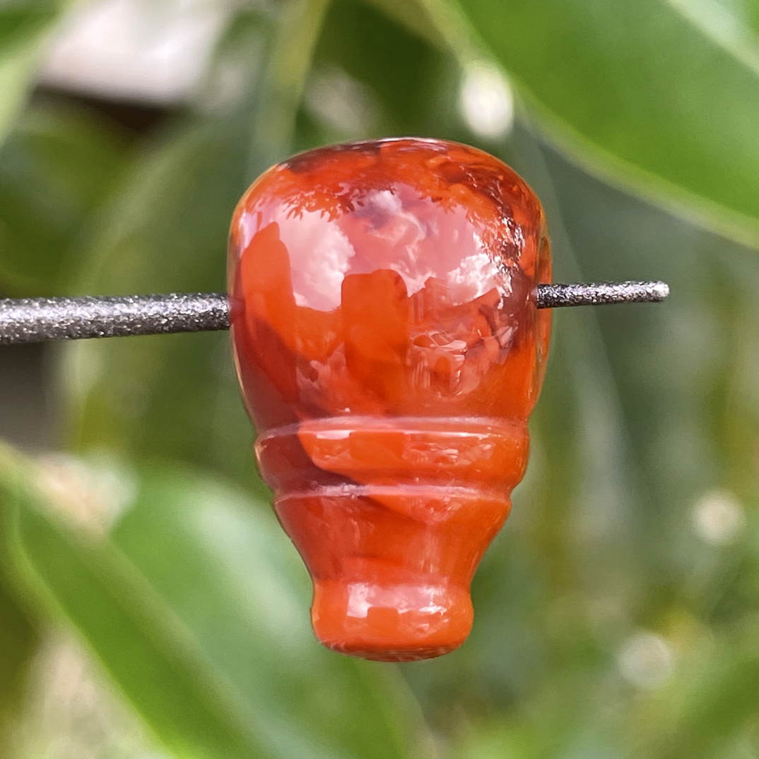 精品南红一体三通，颜色红润，柿子玫瑰红尺寸13.7x22.5x15.5mm