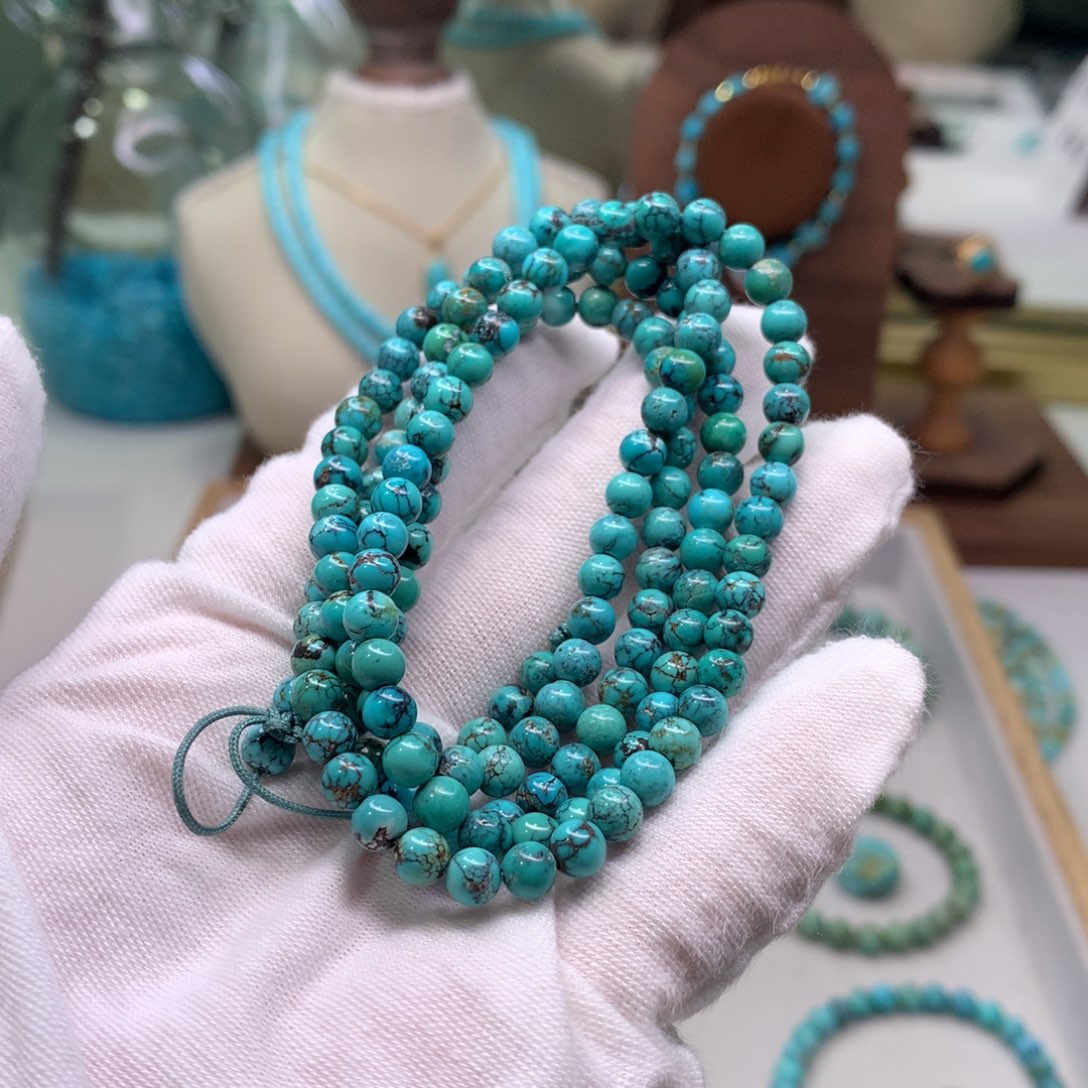 绿松石配饰未镶嵌