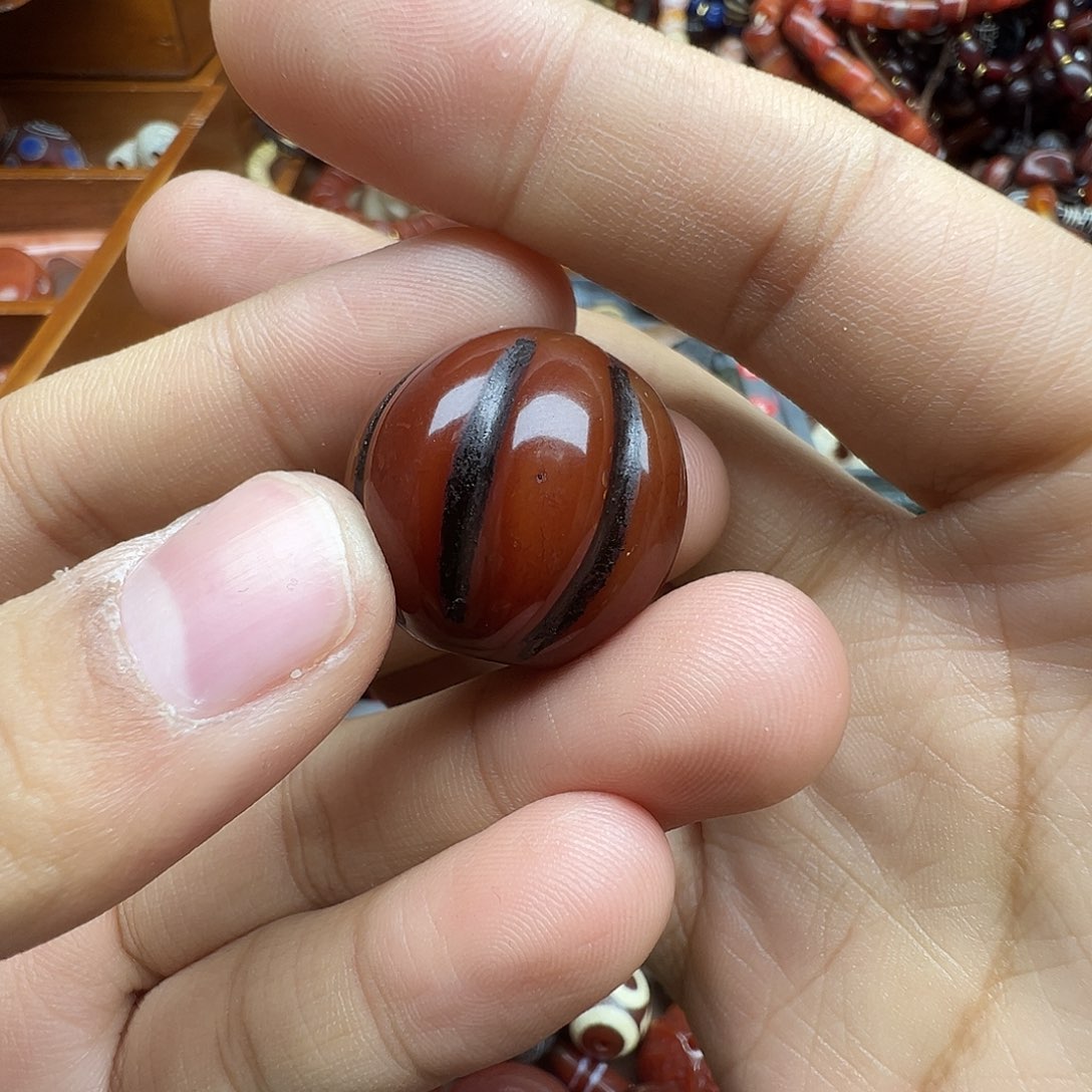 用***v玛瑙/玉髓未镶嵌珠宝半成品