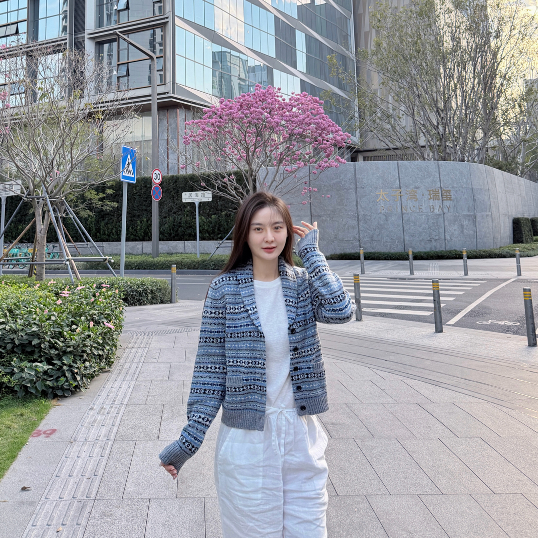 Tsuen荃壹“几何絮”柔软针织翻领休闲百搭舒适气质外套