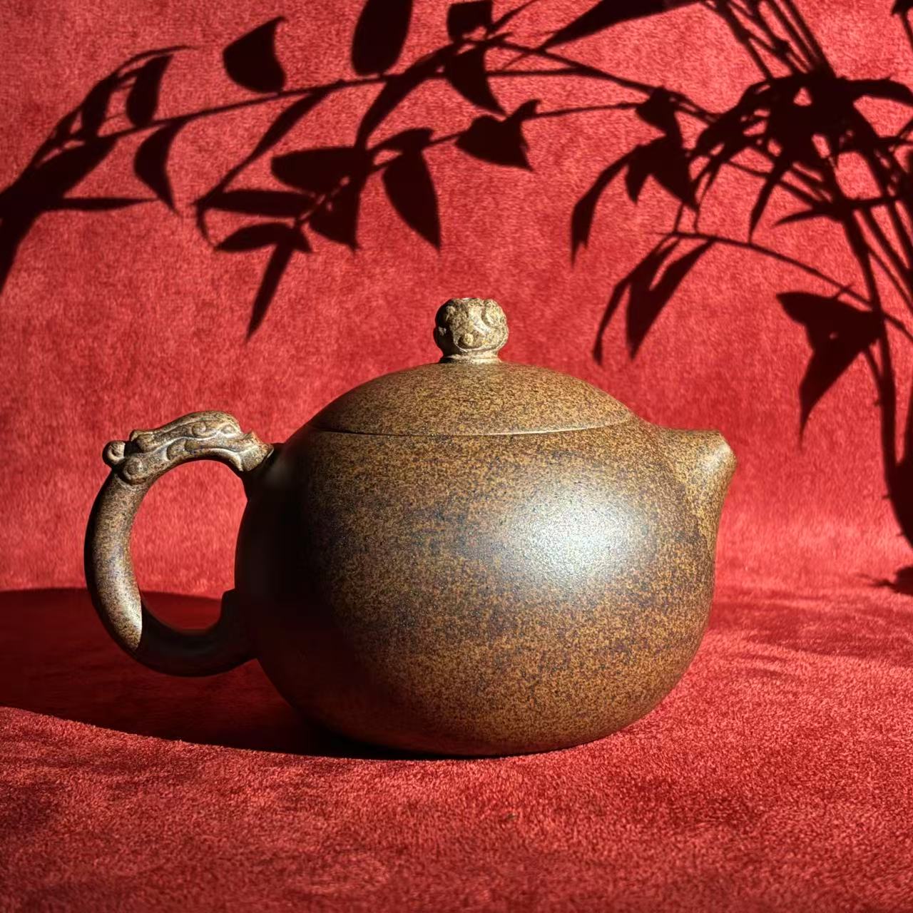 宜兴紫砂龙吟西施 天星泥 蒋静明