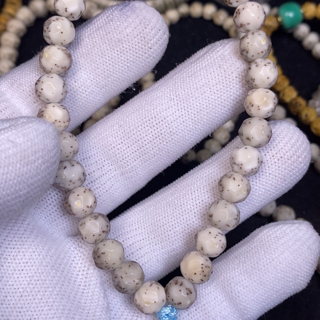 T***色星月菩提吊坠无相手持8改