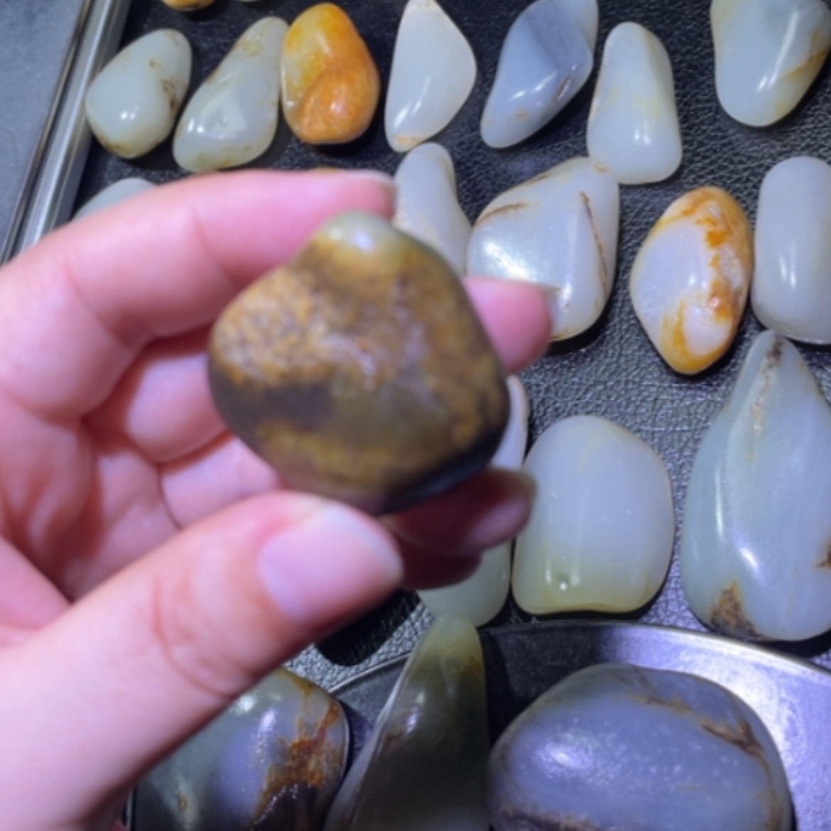【闪购商品】颈饰未镶嵌和田玉城**事