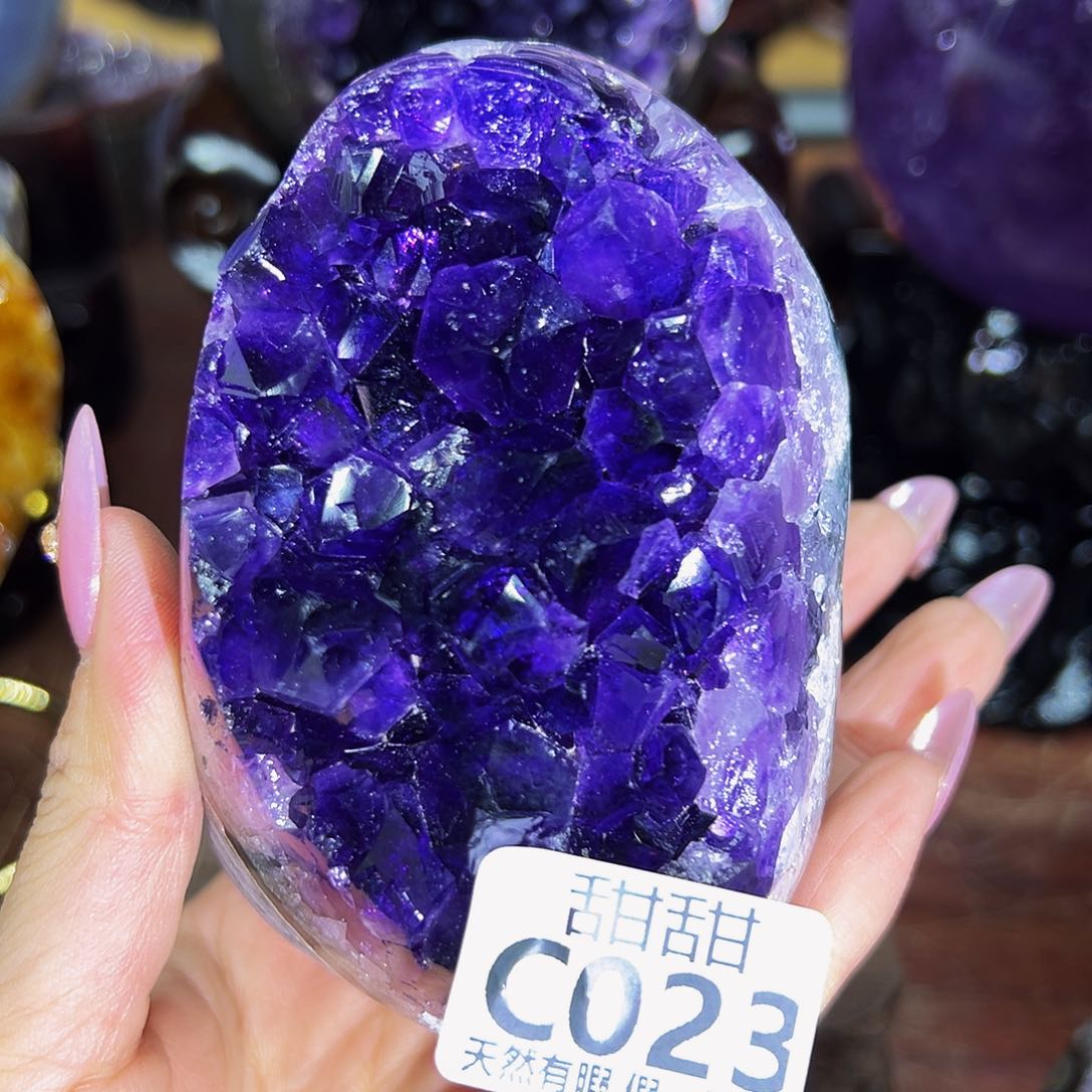 水晶大型摆件未镶嵌