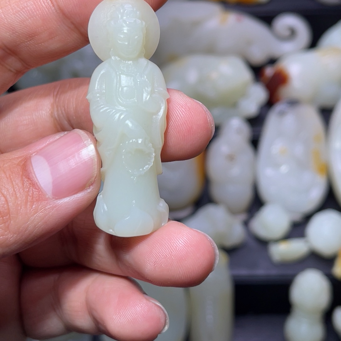 和田玉颈饰未镶嵌予*