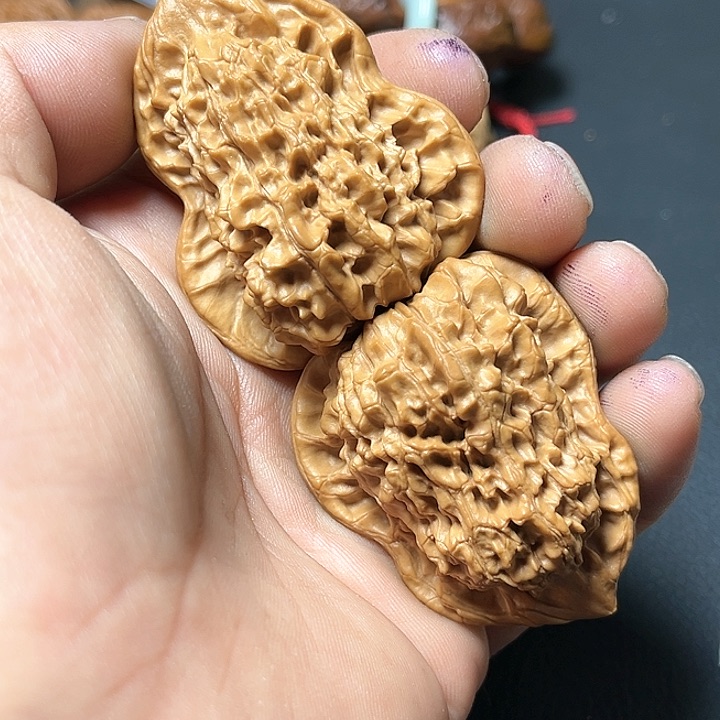 文玩核桃把件葫芦