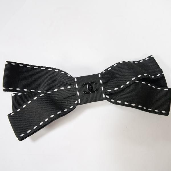 Chanel 黑色蝴蝶结发夹