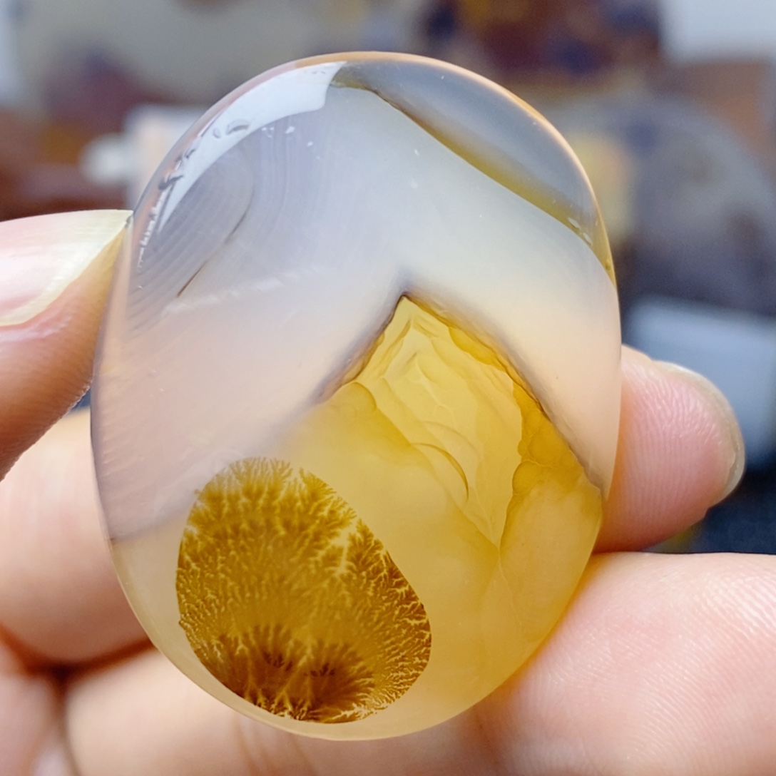 玛瑙/玉髓未镶嵌珠宝奇石