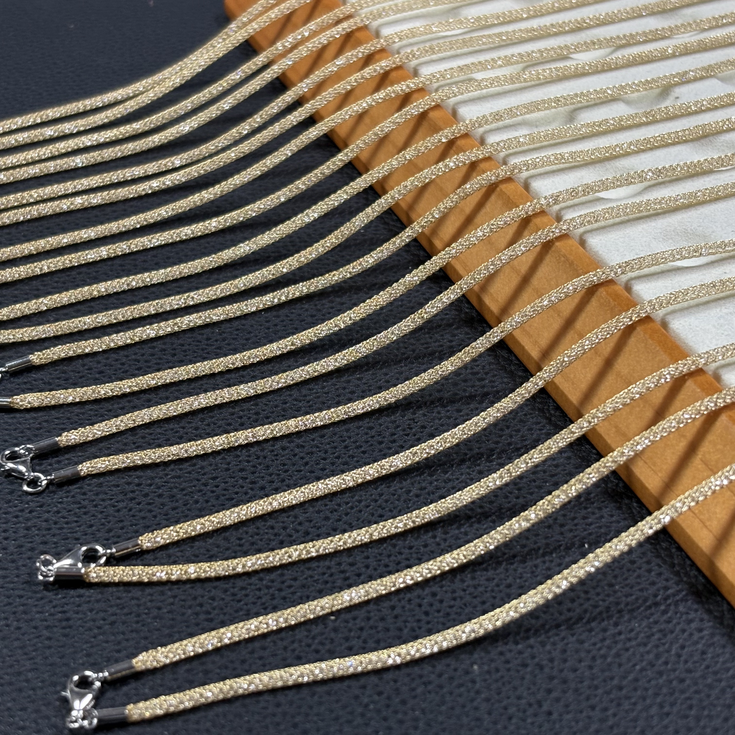 非金属布艺项链 「戴琴珠宝」DQ4081-合金黄色24寸绳（多样性发其一）