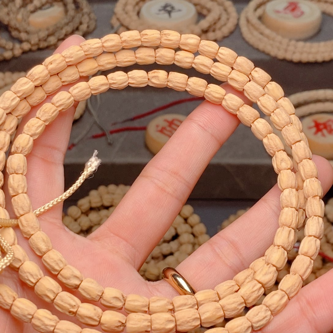 柏香籽/百香籽吊坠