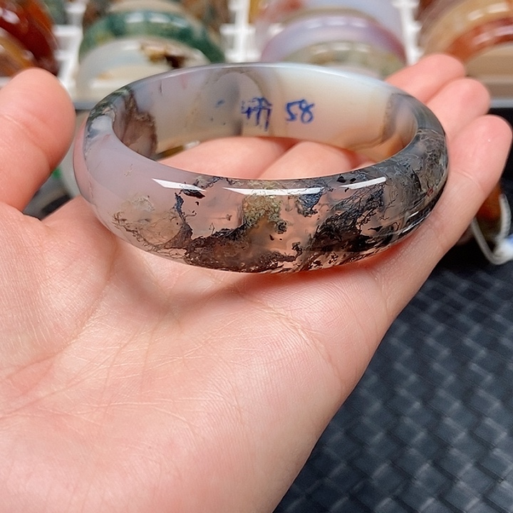 手镯玛瑙/玉髓未镶嵌