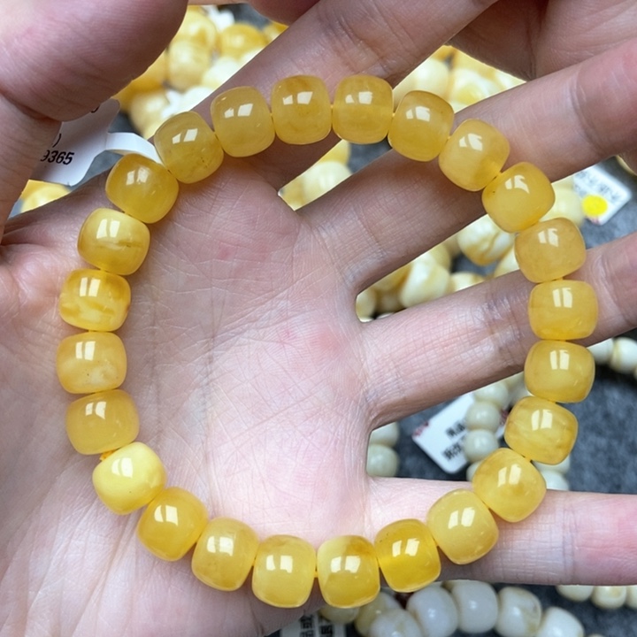 琥珀未镶嵌珠宝奇石1