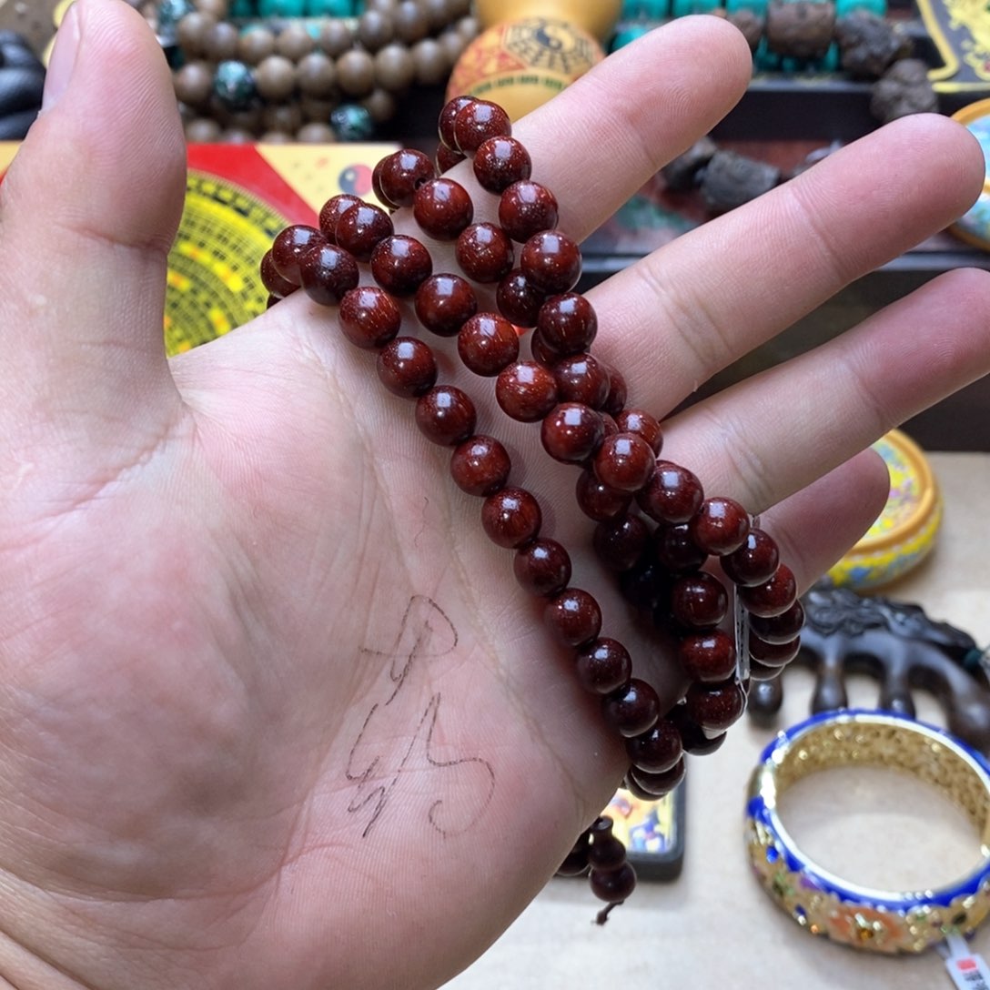 大叶紫檀（黑酸枝木类）