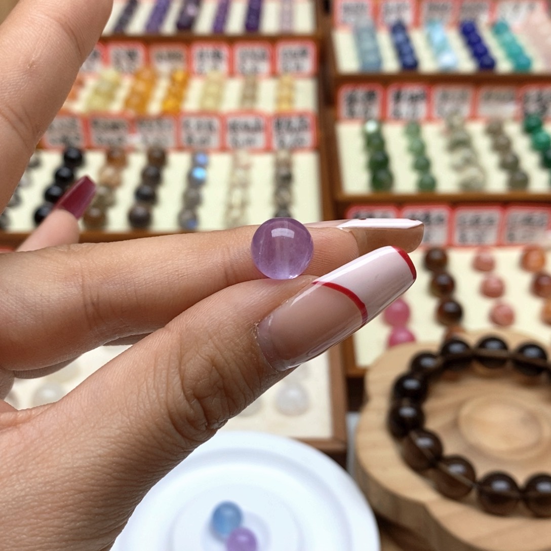 水晶手链未镶嵌?**涂