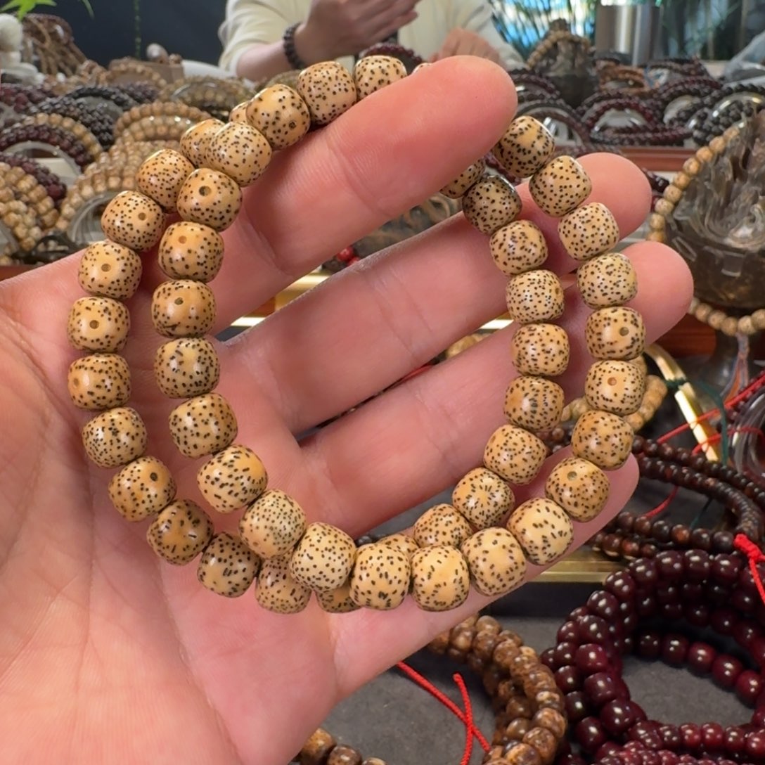 吊坠星月菩提原生态陈化老油料卡9.5黄金陈籽手串