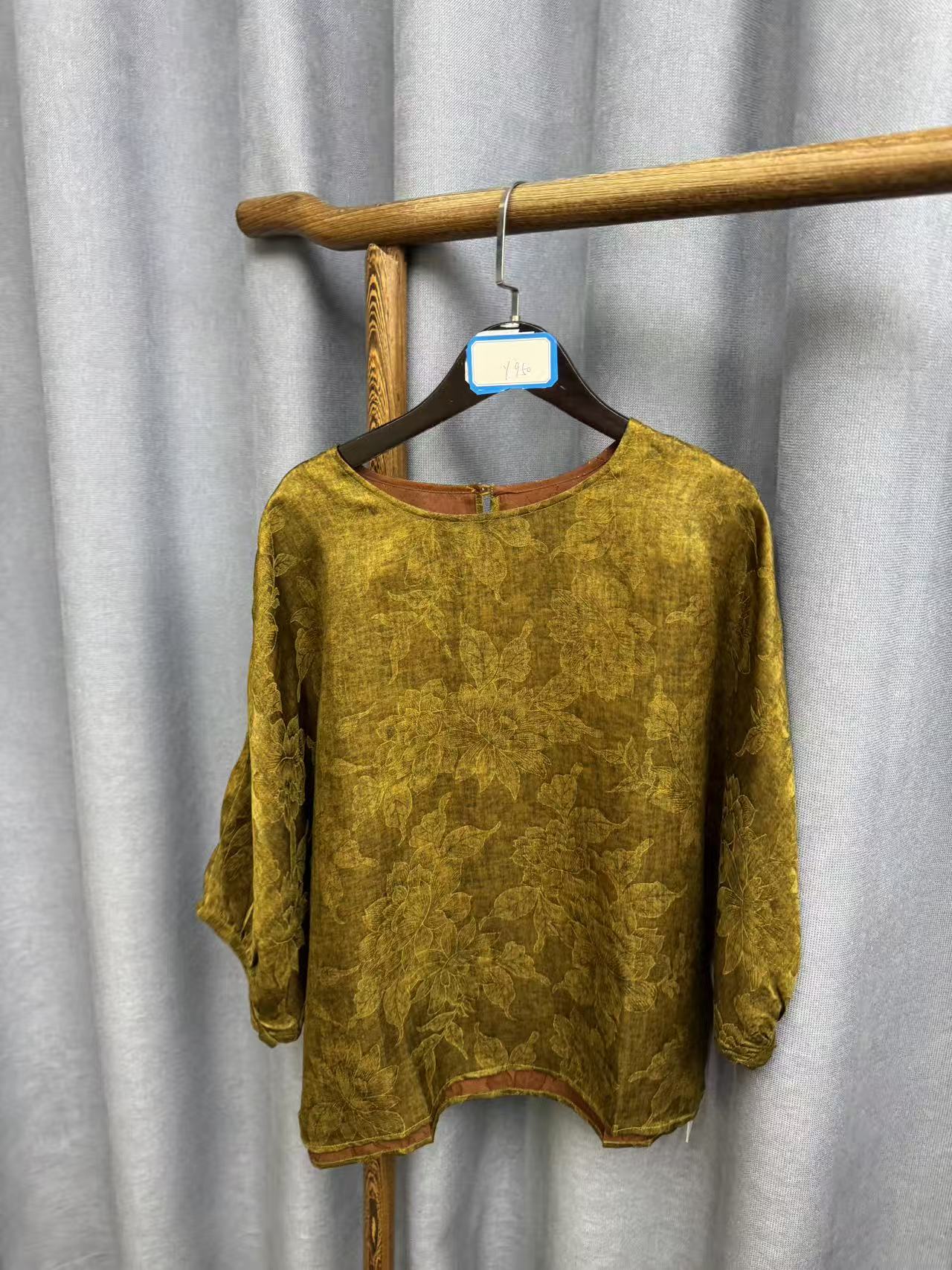 2025新款时尚休闲香云纱圆领上衣Y950