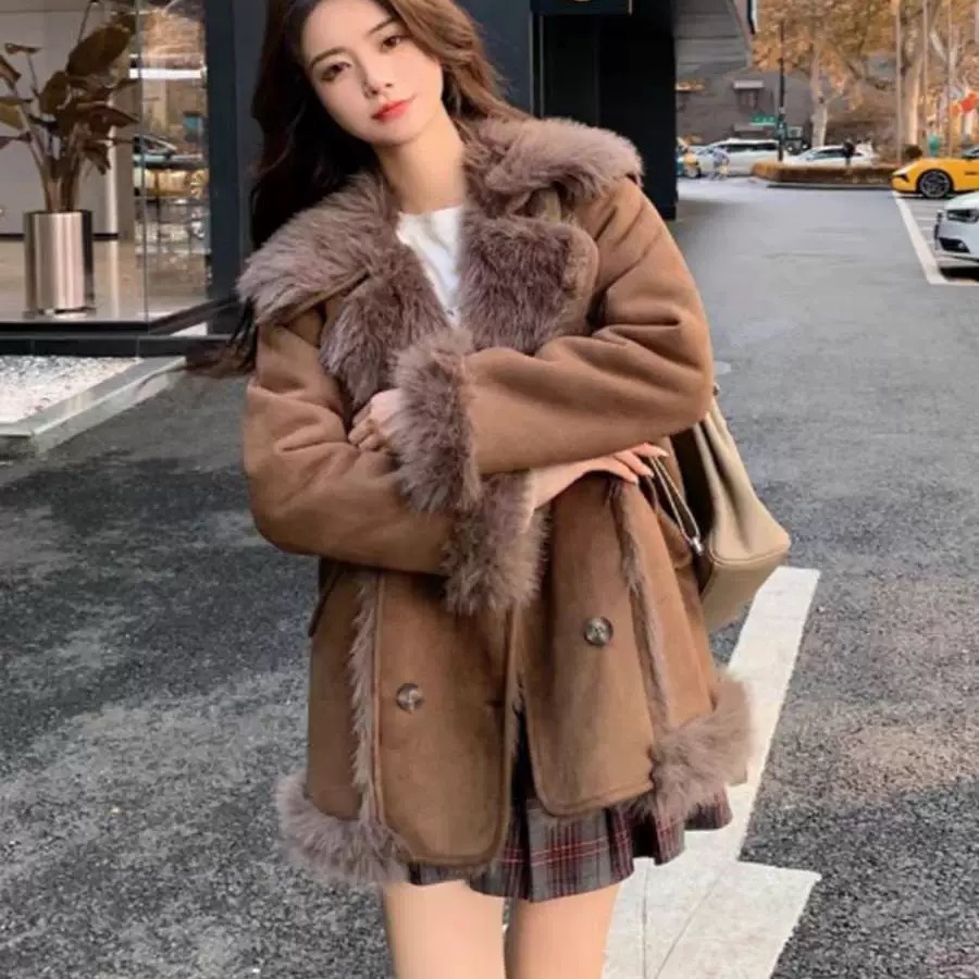 H6休闲咖色外套冬季短款百搭棕色大衣