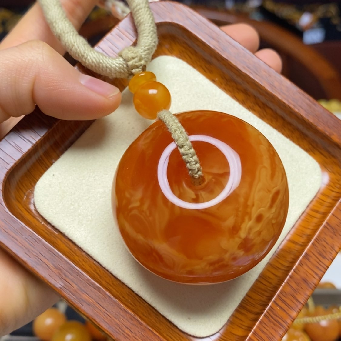 【闪购商品】蜜蜡手链未镶嵌手串