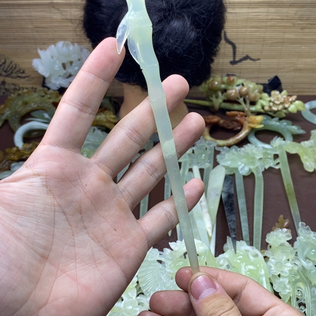 Y***蛇纹石玉未镶嵌发饰