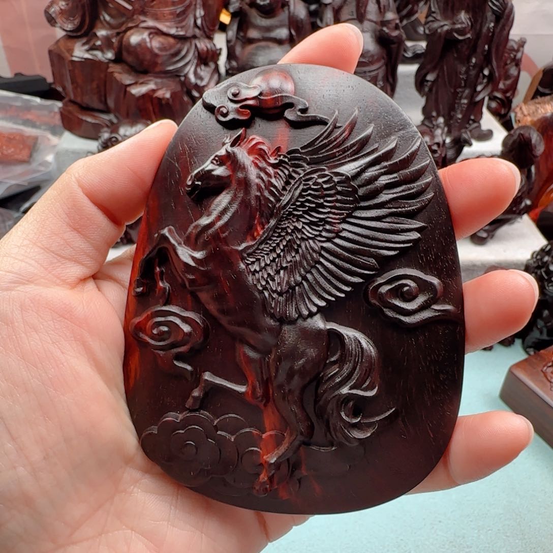 小叶紫檀把件文*天马