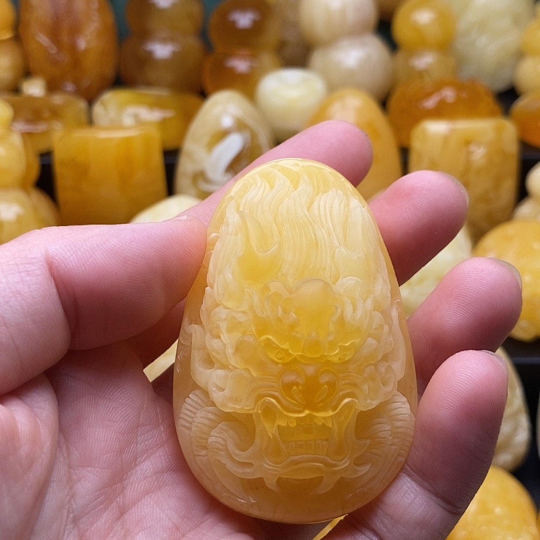 琥珀颈饰未镶嵌琥珀蜜蜡吊坠