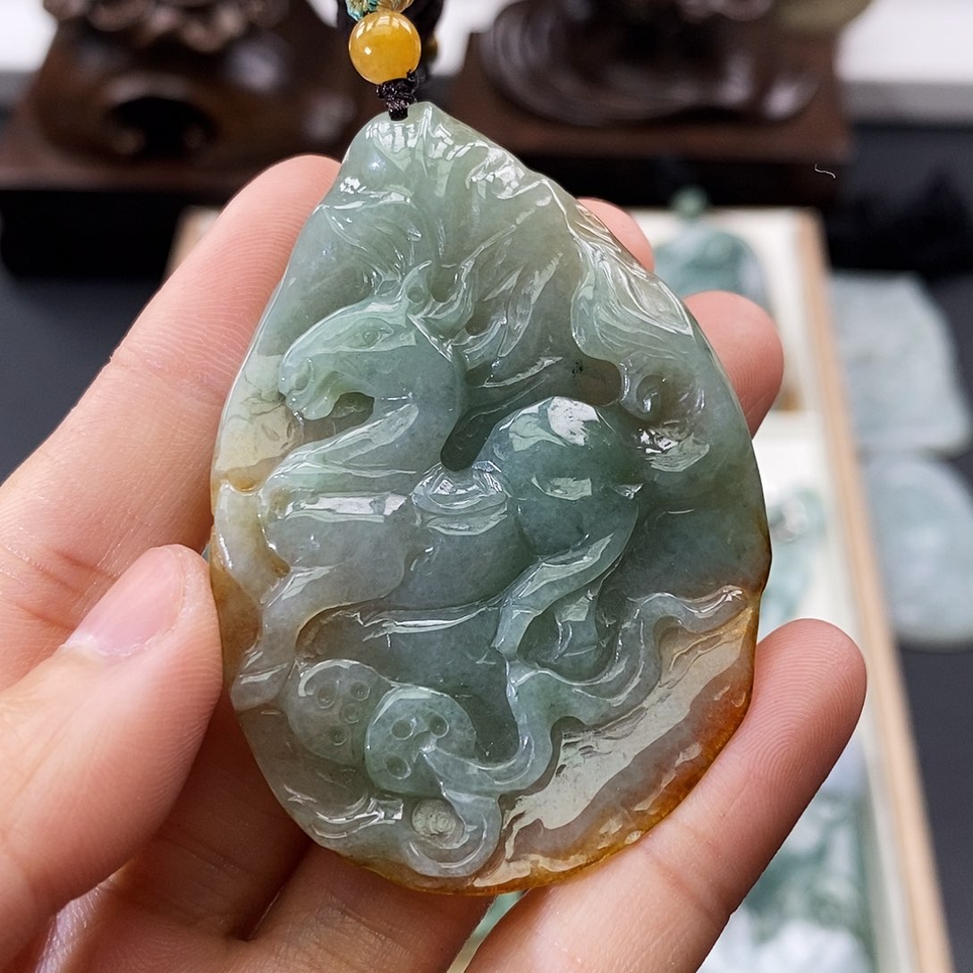 翡翠未镶嵌颈饰缅甸翡翠a货