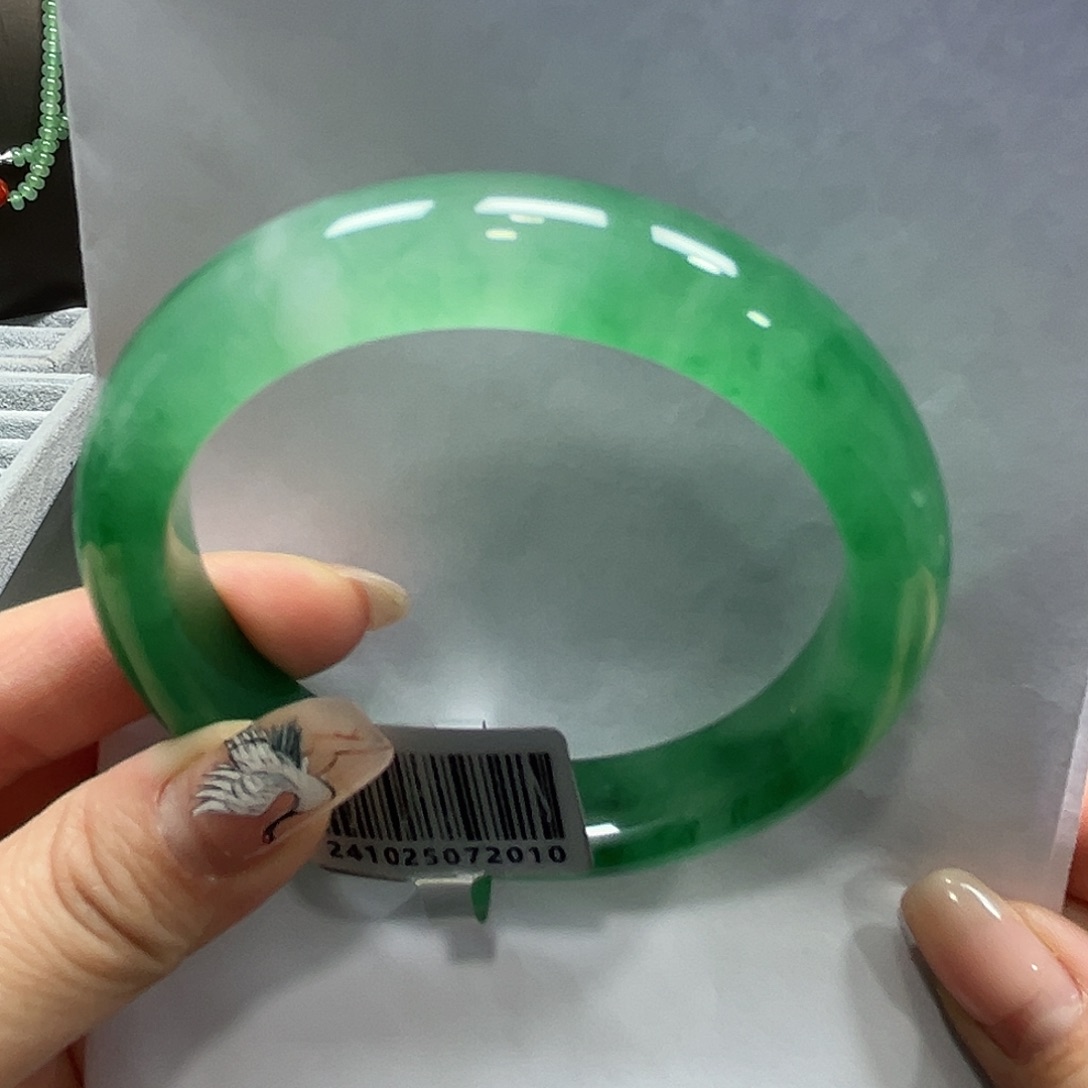 石英质玉手镯未镶嵌薇****产