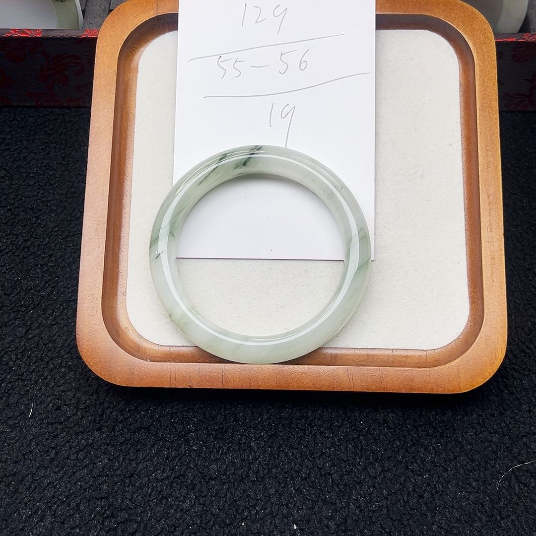 石英质玉未镶嵌手镯129