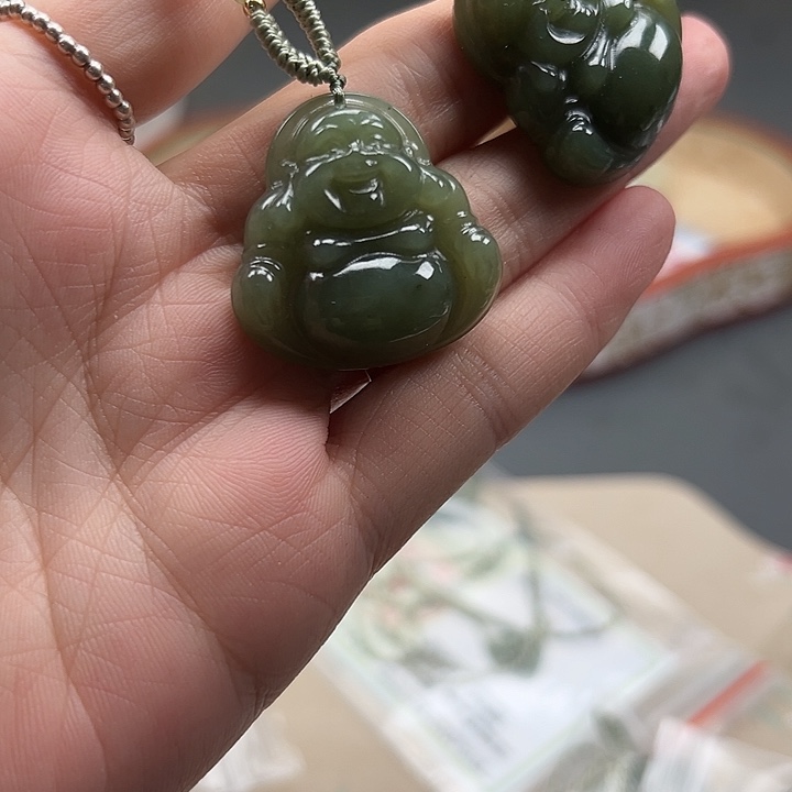 和田玉未镶嵌颈饰10