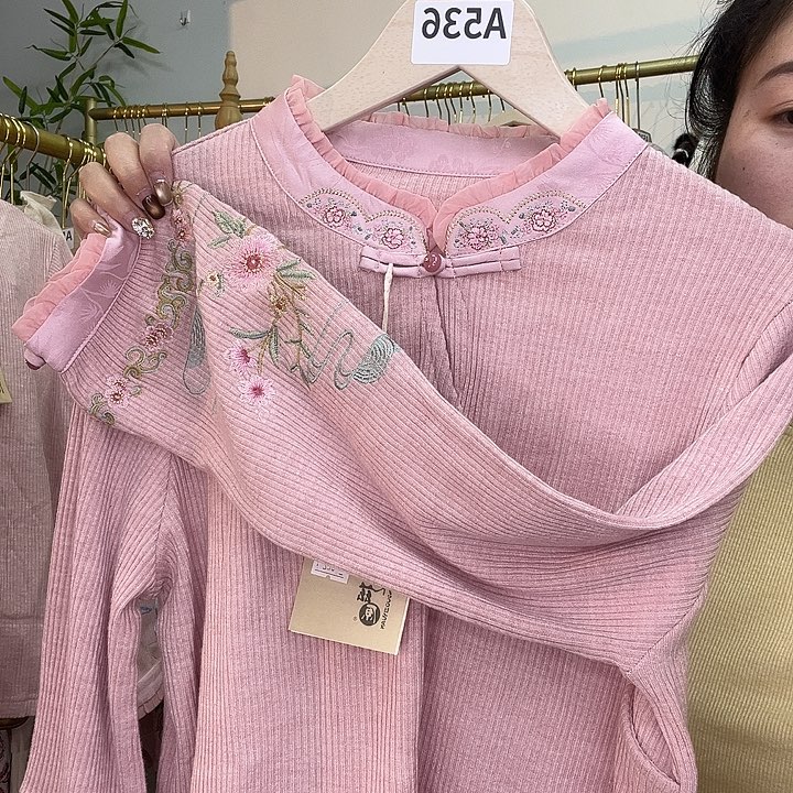 甜***蜜1355555855855558588