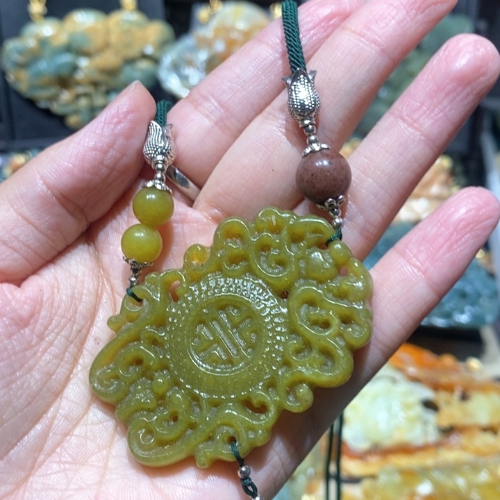 岫玉毛衣链未镶嵌