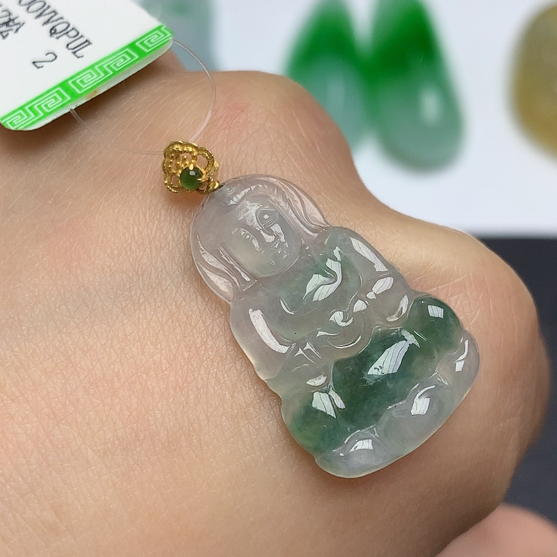 翡翠颈饰18K金镶嵌观音