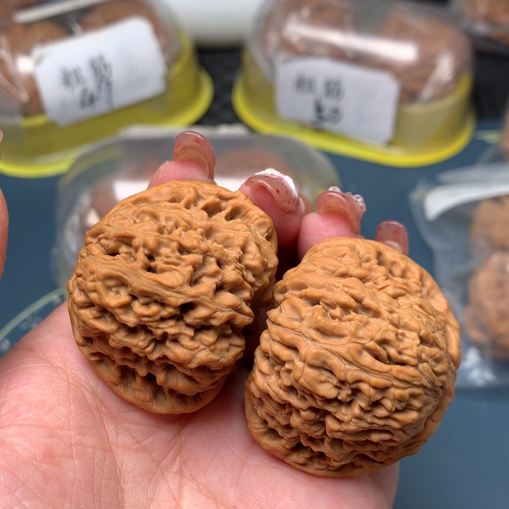 文玩核桃把件42-12522-9