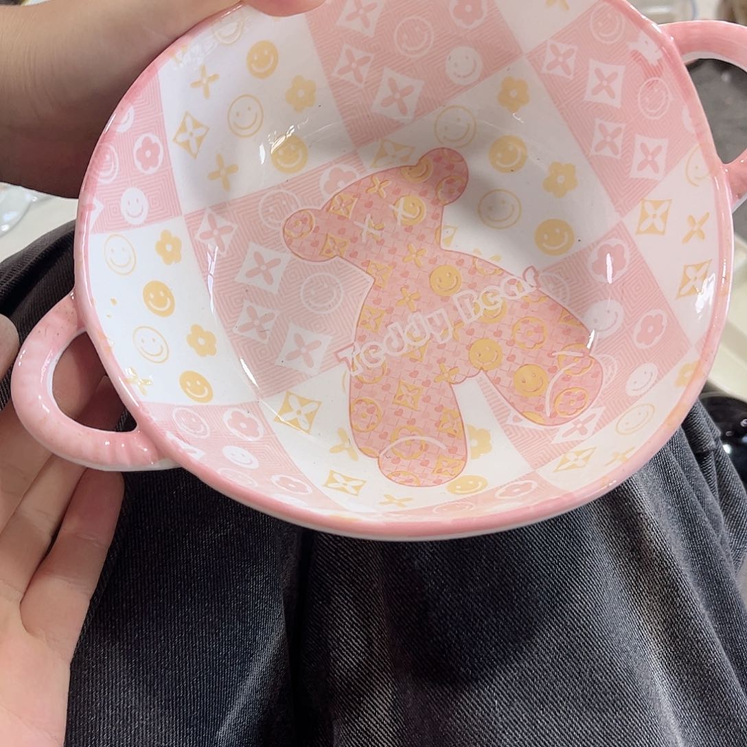 陶瓷粉色暴力熊双耳七寸汤盆